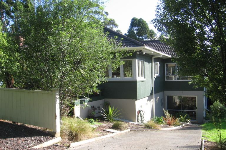 Photo of property in 47 Kauri Point Road, Laingholm, Auckland, 0604