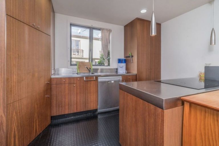 Photo of property in 17/29 Rossmay Terrace, Mount Eden, Auckland, 1024