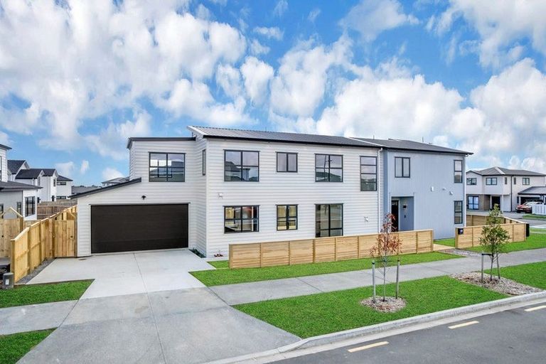 Photo of property in 18 Gertrude Cole Road, Clarks Beach, 2122