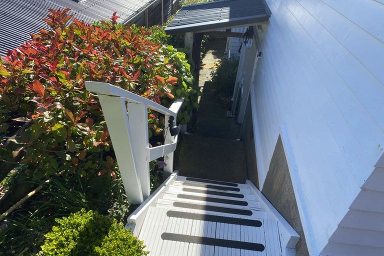 Photo of property in 99 Otaki Street, Miramar, Wellington, 6022