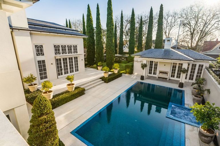 Property details for 103 St Stephens Avenue, Parnell, Auckland, 1052