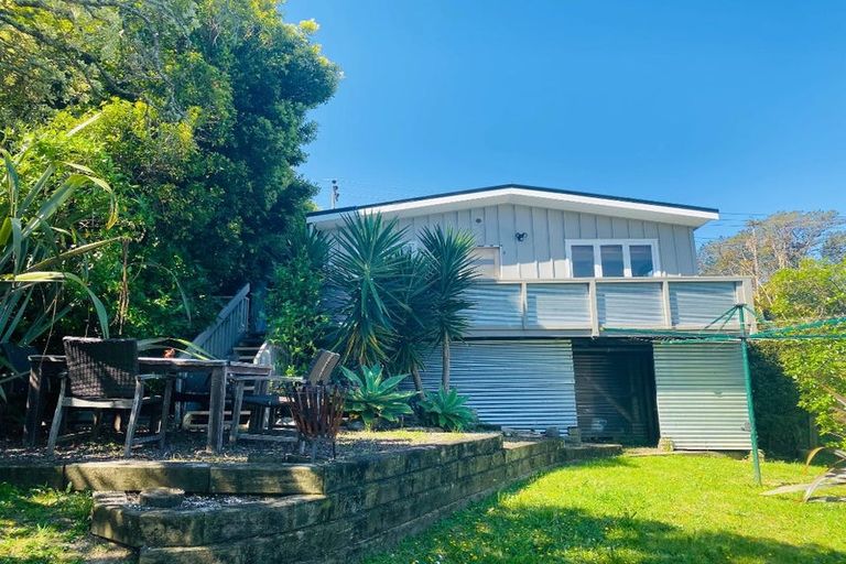 Photo of property in 109 Vipond Road, Stanmore Bay, Whangaparaoa, 0932