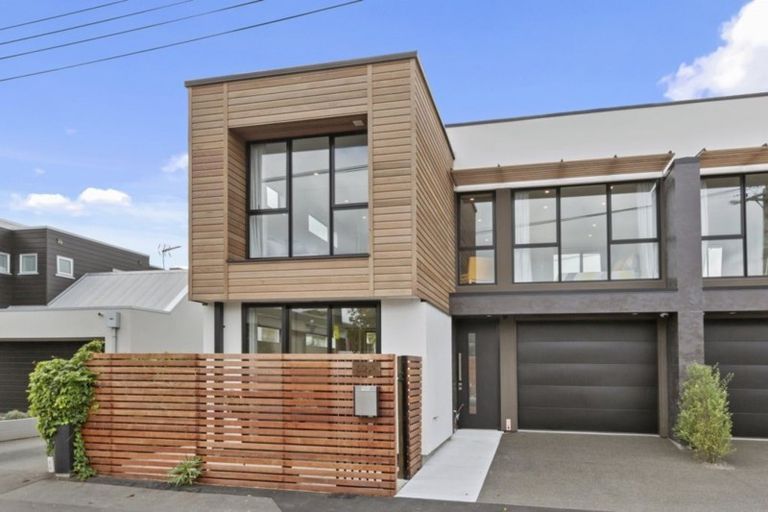 Photo of property in 32a Hewitts Road, Merivale, Christchurch, 8014