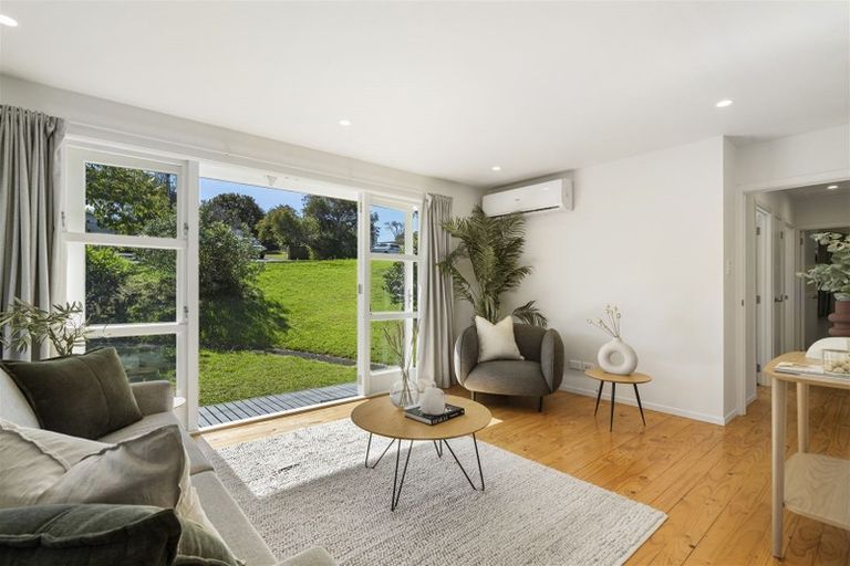 Photo of property in 132 Lancaster Road, Beach Haven, Auckland, 0626
