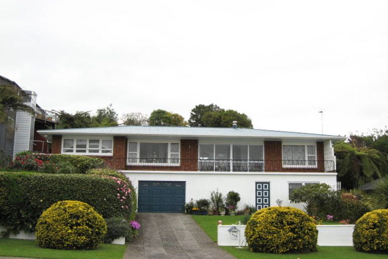 Photo of property in 425 Devon Street West, Lynmouth, New Plymouth, 4310