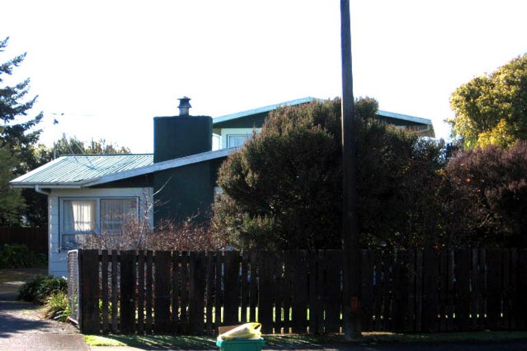 Photo of property in 12 Ballance Street, Masterton, 5810
