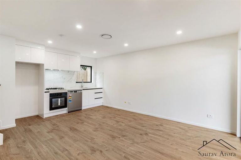 Photo of property in 5/16 Clark Road, Pahurehure, Papakura, 2113