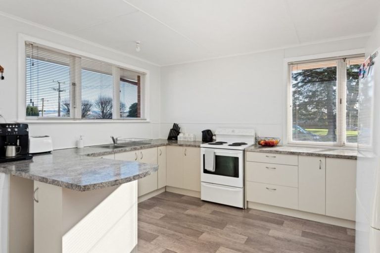 Photo of property in 40 Eltham Road, Blenheim, 7201