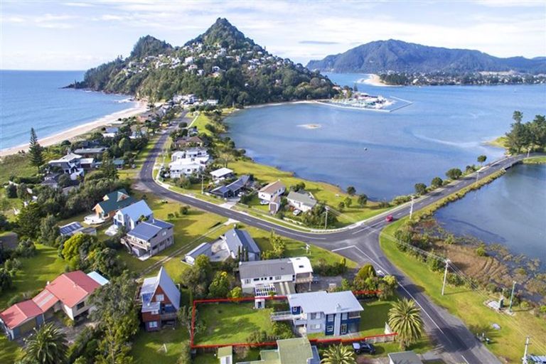 Photo of property in 176 Ocean Beach Road, Tairua, 3508