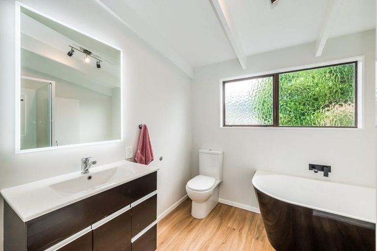 Photo of property in 43 Parakai Street, Paraparaumu, 5032