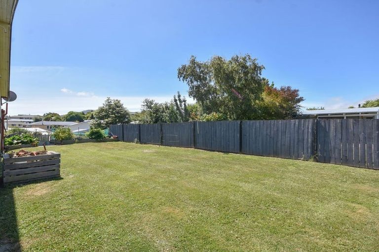 Photo of property in 37 Collins Street, Waikouaiti, 9510