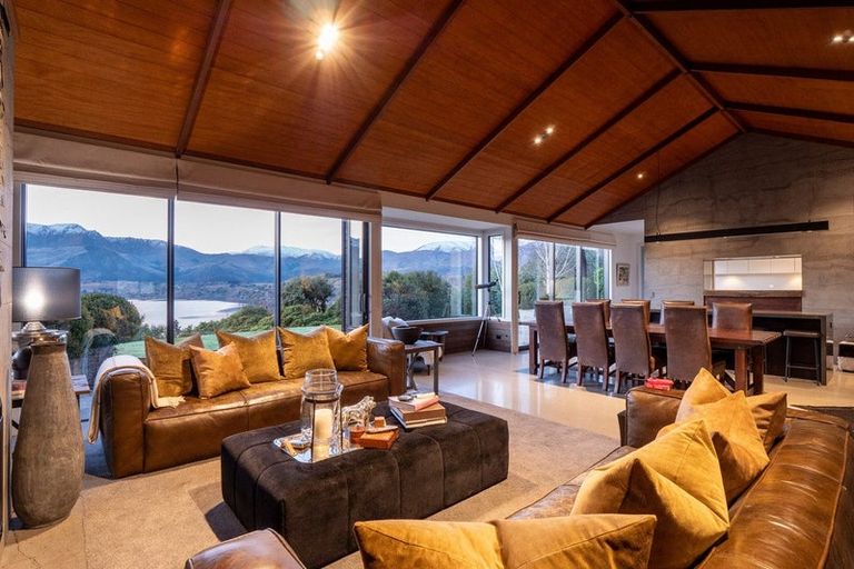 Photo of property in 12 Alfred Duncan Drive, Lake Hayes, Queenstown, 9371