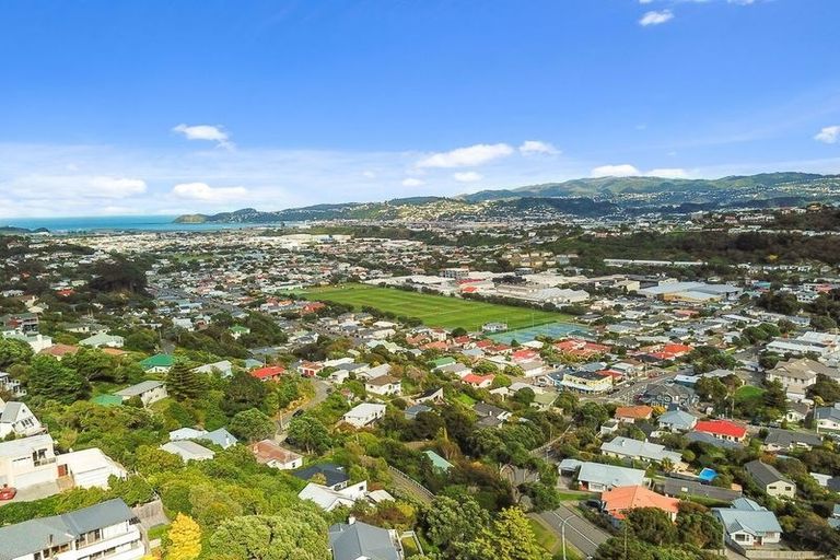 Photo of property in 75 Camperdown Road, Miramar, Wellington, 6022