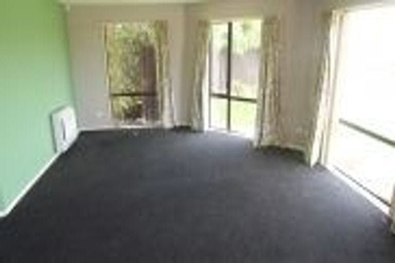 Photo of property in 32 Shearwater Drive, Woolston, Christchurch, 8023