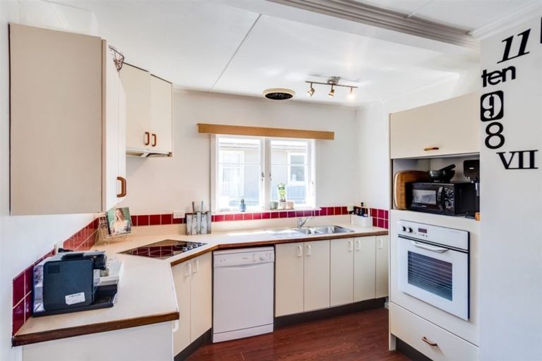 Photo of property in 37a Seddon Crescent, Marewa, Napier, 4110