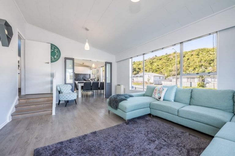 Photo of property in 183 Major Drive, Kelson, Lower Hutt, 5010