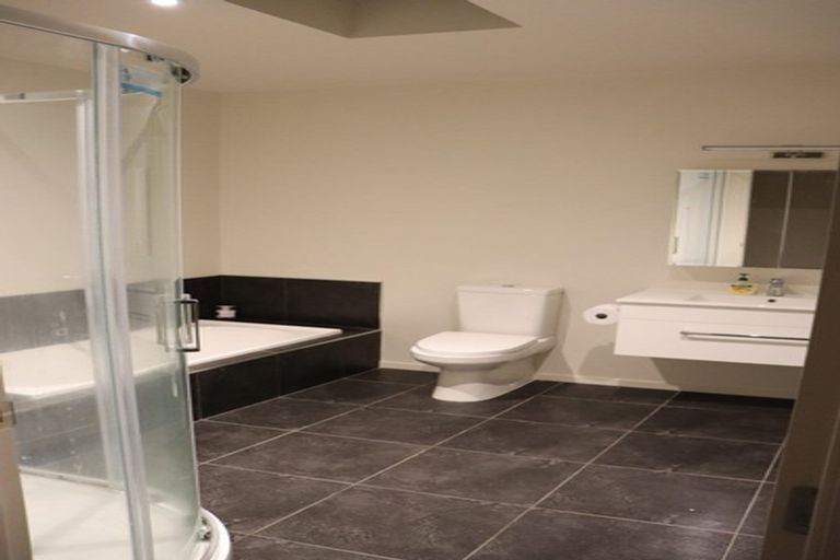 Photo of property in 11 Lieutenant Lane, Papakura, 2110