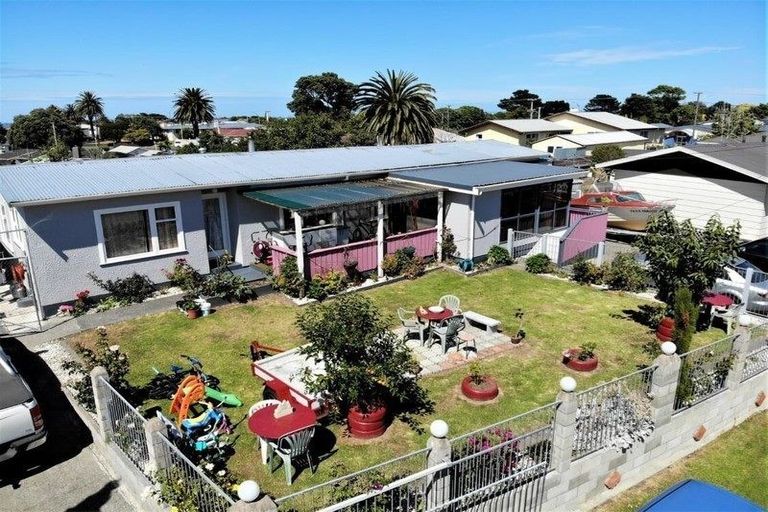 Photo of property in 4 Broadhead Avenue, Tawhero, Whanganui, 4501