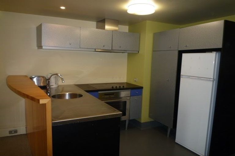 Photo of property in St Pauls Apartments, 21/43 Mulgrave Street, Thorndon, Wellington, 6011