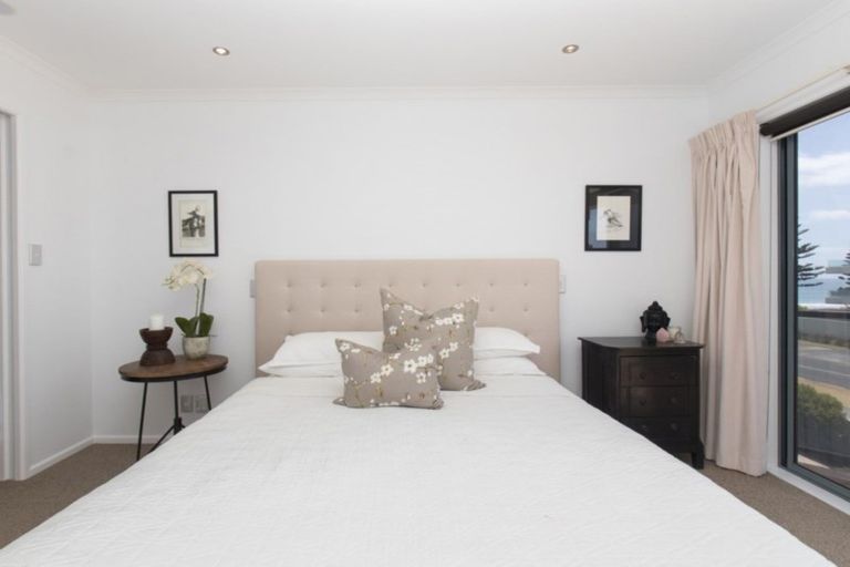 Photo of property in 309/178 Marine Parade, Mount Maunganui, 3116