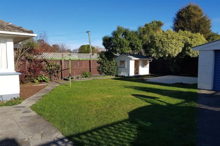 Photo of property in 19 Dunster Street, Burnside, Christchurch, 8053