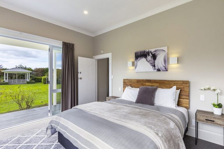 Photo of property in 2/334 White Road, Broadlands, 3081