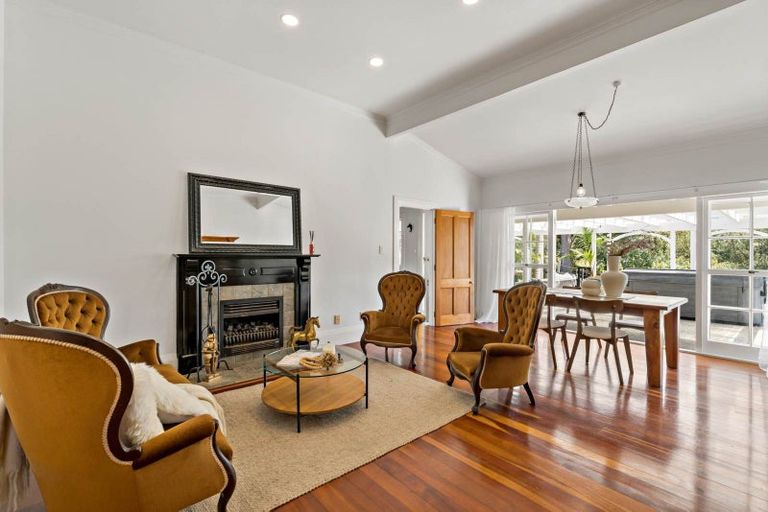 Photo of property in 1539 State Highway 16, Helensville, 0875