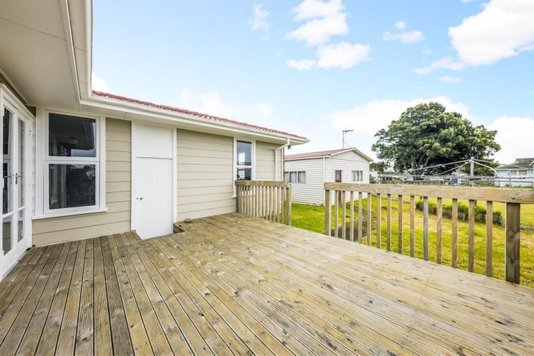 Photo of property in 62 Calthorp Close, Favona, Auckland, 2024