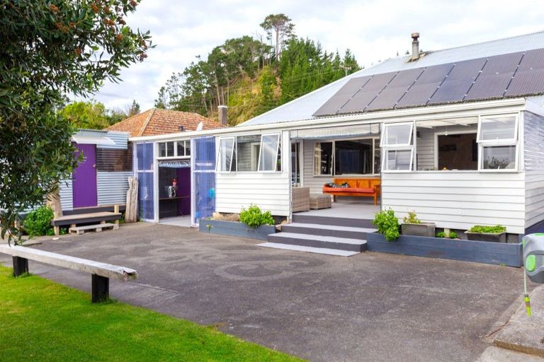 Photo of property in 9 Taplin Quay, Waitotara, Whanganui, 4588