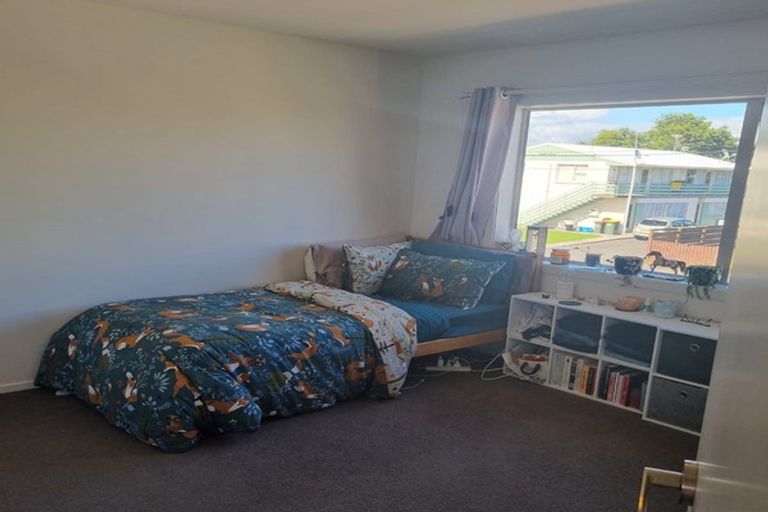 Photo of property in 1/1 June Place, Hamilton East, Hamilton, 3216