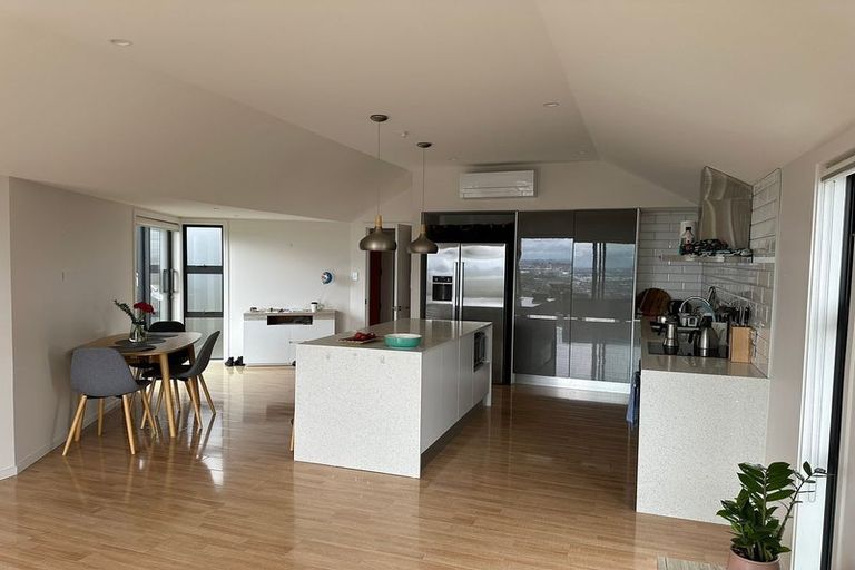 Photo of property in 1/14 Lookaway Place, Huntsbury, Christchurch, 8022