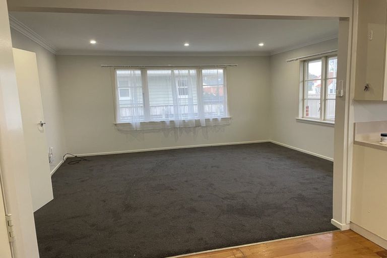 Photo of property in 79 Wai-iti Crescent, Woburn, Lower Hutt, 5010