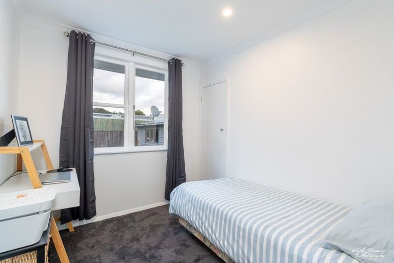 Photo of property in 102 Clouston Park Road, Clouston Park, Upper Hutt, 5018
