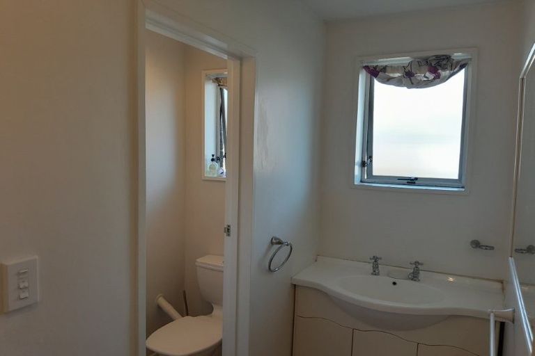 Photo of property in 1/67 Bayswater Crescent, Bromley, Christchurch, 8062