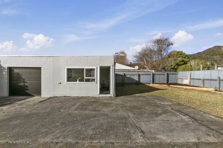 Photo of property in 5 Ngaio Street, Wainuiomata, Lower Hutt, 5014