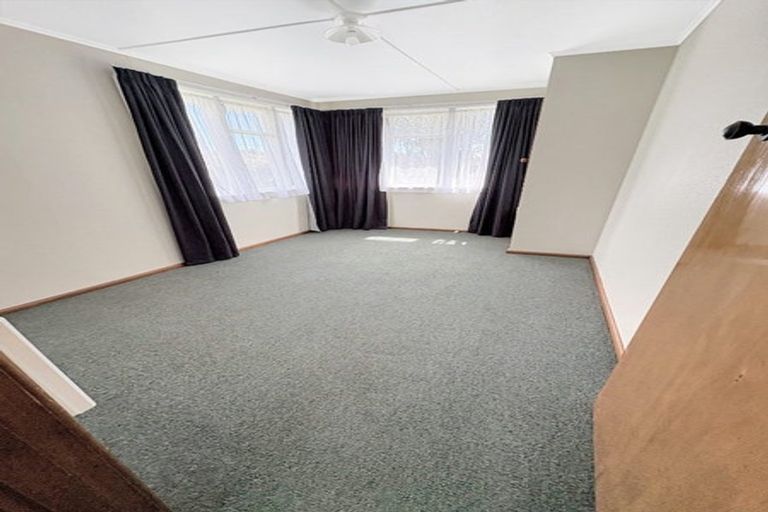 Photo of property in 40 Bibby Street, Waipawa, 4210