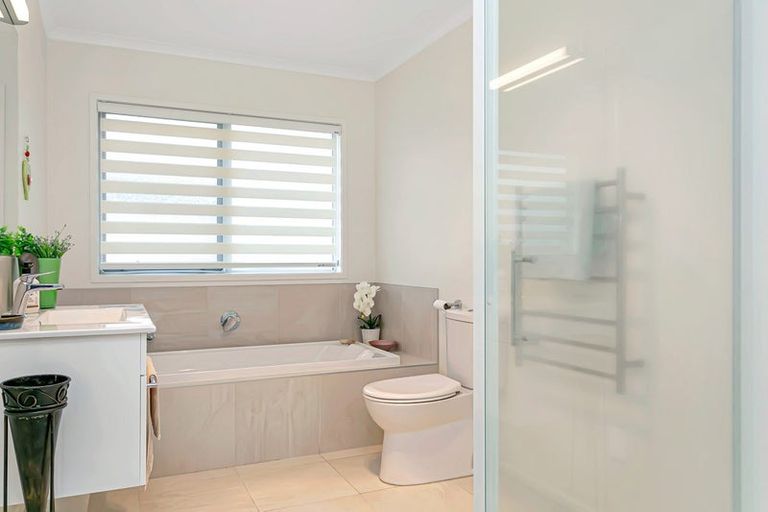 Photo of property in 12 Ngahana Place, Turangi, 3334