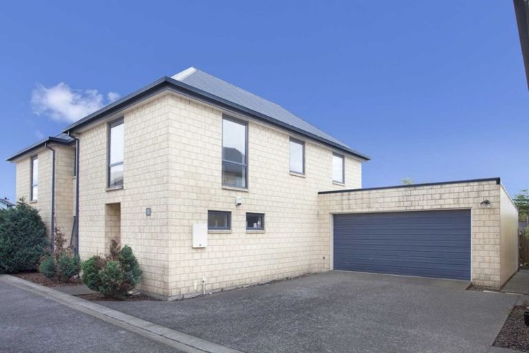 Photo of property in 1022c Colombo Street, St Albans, Christchurch, 8014