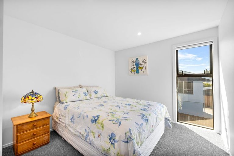 Photo of property in 163a Marine Parade, New Brighton, Christchurch, 8083