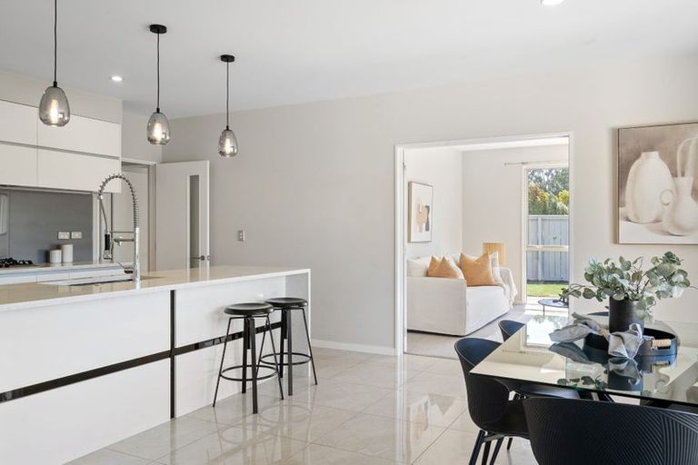 Photo of property in 2 Merlewood Road, Prebbleton, 7604