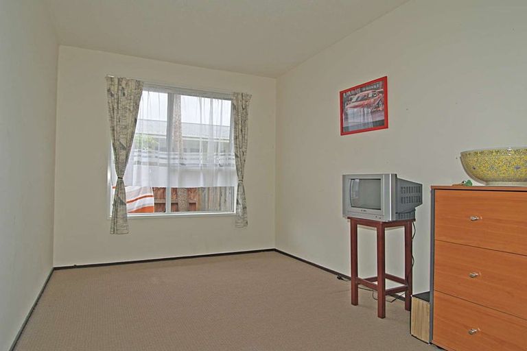 Photo of property in 2/145b Clarence Street, Riccarton, Christchurch, 8011