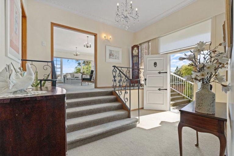 Photo of property in 39 Hillcrest Road, Hillcrest, Hamilton, 3216