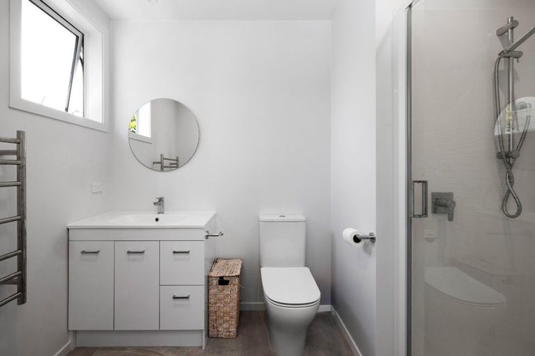 Photo of property in 127a Taradale Road, Onekawa, Napier, 4110