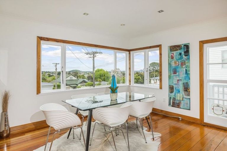 Photo of property in 1/3 Fentham Road, Hauraki, Auckland, 0622