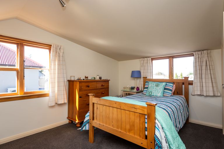 Photo of property in 22b Browns Road, St Albans, Christchurch, 8014