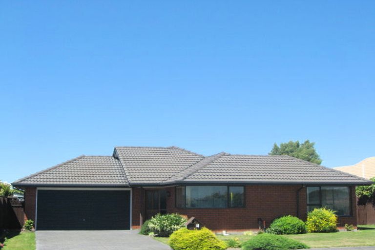 Photo of property in 7 Amdale Avenue, Broomfield, Christchurch, 8042