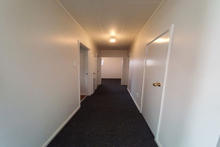 Photo of property in 37 Mcdivitt Street, Manurewa, Auckland, 2102