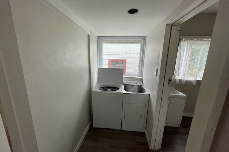 Photo of property in 25 Middleton Road, Upper Riccarton, Christchurch, 8041