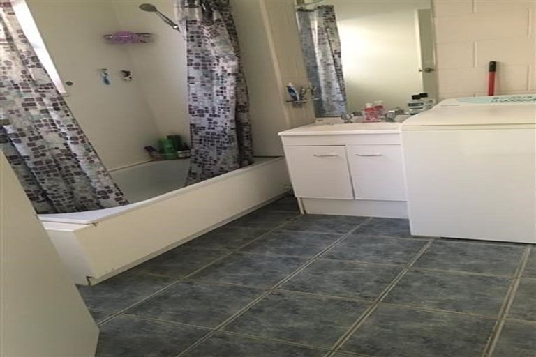 Photo of property in 6/57 Carrington Street, Lower Vogeltown, New Plymouth, 4310