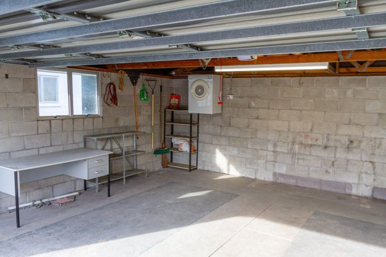 Photo of property in 2/85 Clyde Road, Ilam, Christchurch, 8041